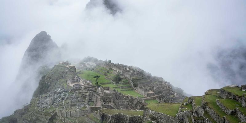 从天使轮到C轮：初创公司股权结构动态设计的法律要点与风险防范——以创始人控制权保护为核心